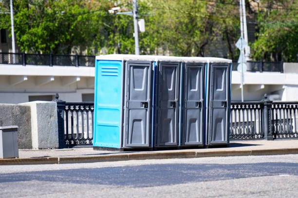 Best Luxury portable toilet rental  in Utica, IN